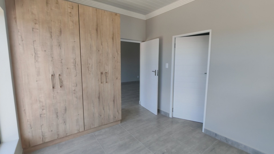 2 Bedroom Property for Sale in Hartenbos Central Western Cape